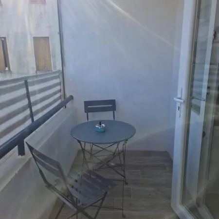 Lou Gardian Apartment Arles